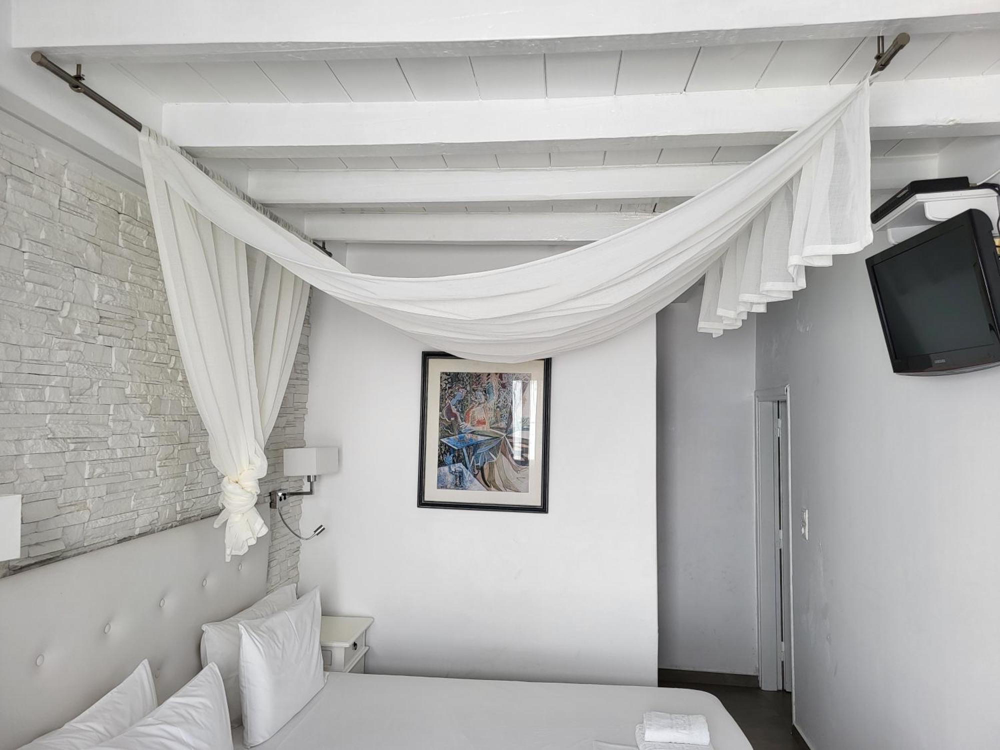 Casa Bianca Otel Ornos  Dış mekan fotoğraf